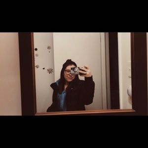 Meet your Posher, Jasmond